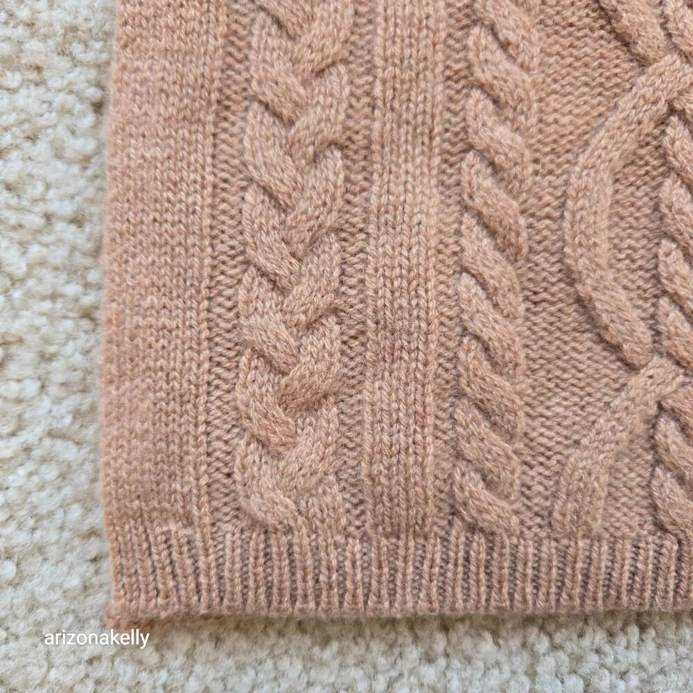 NWOT Caroline Grace Cashmere Tan Cable Knit Scarf